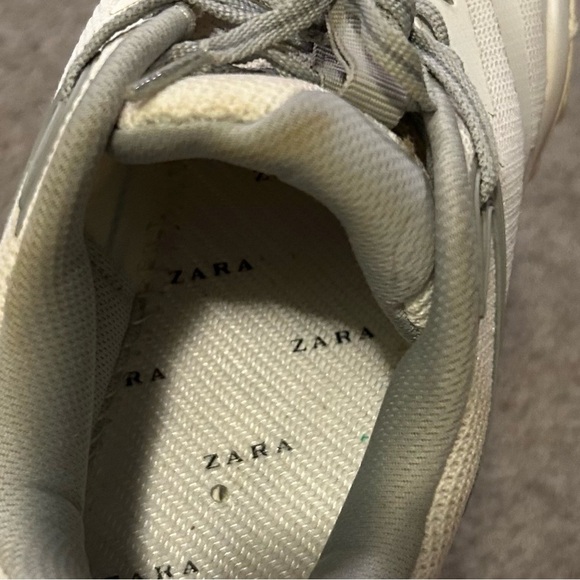 ZARA White/Gray Thick Sole Sneakers - Picture 8 of 8